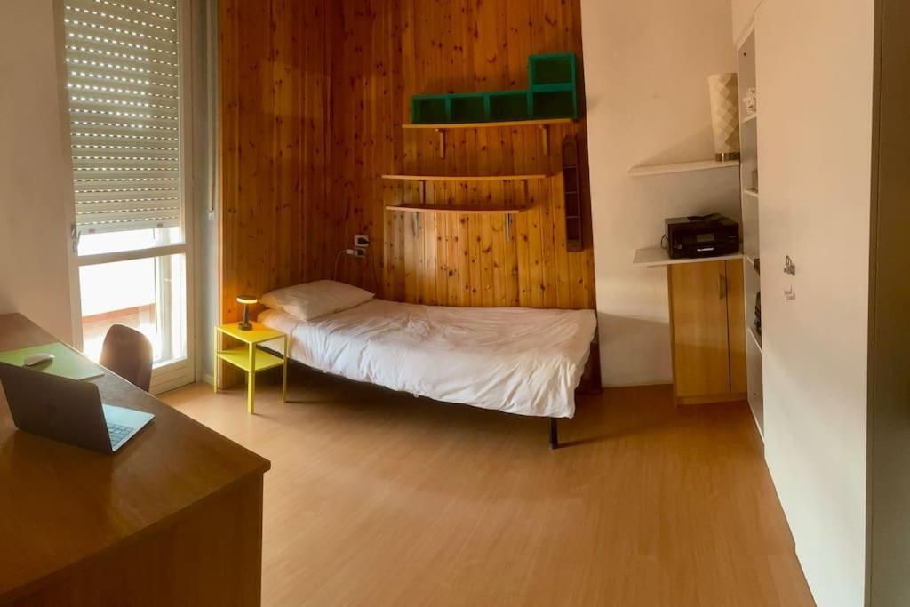 Attico Montiglio - Panorama-Wifi Apartment Collebeato Luaran gambar